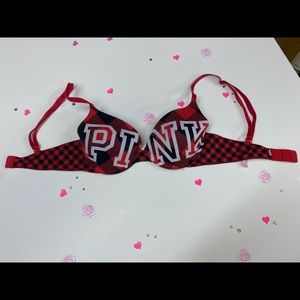 PINK Victoria’s Secret t-shirt bra